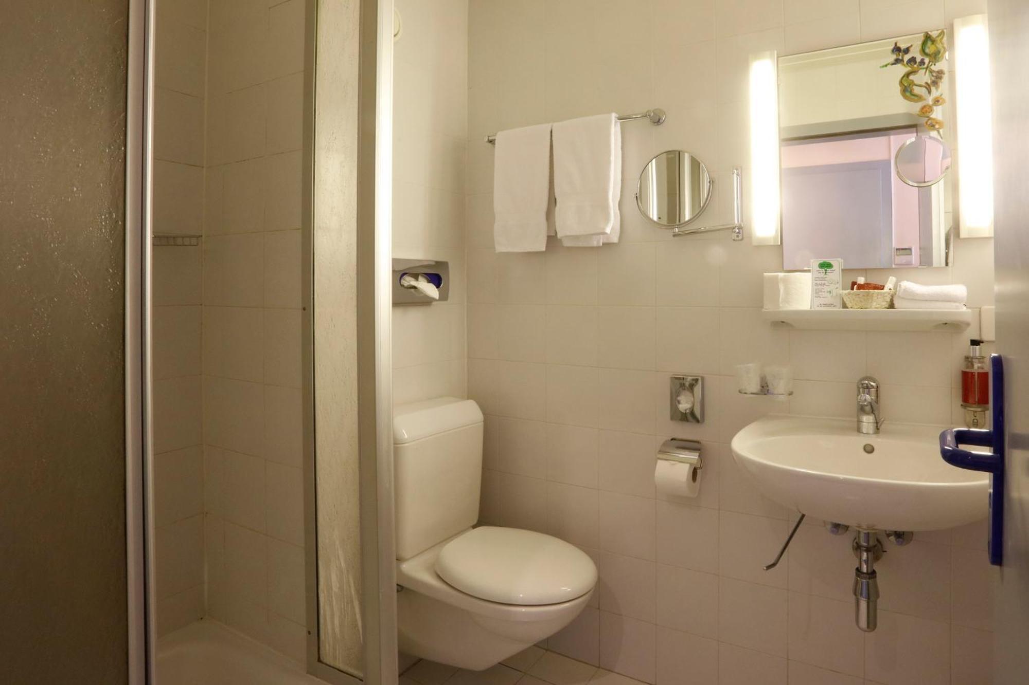 Executive Single Room,1516463116:JPEG