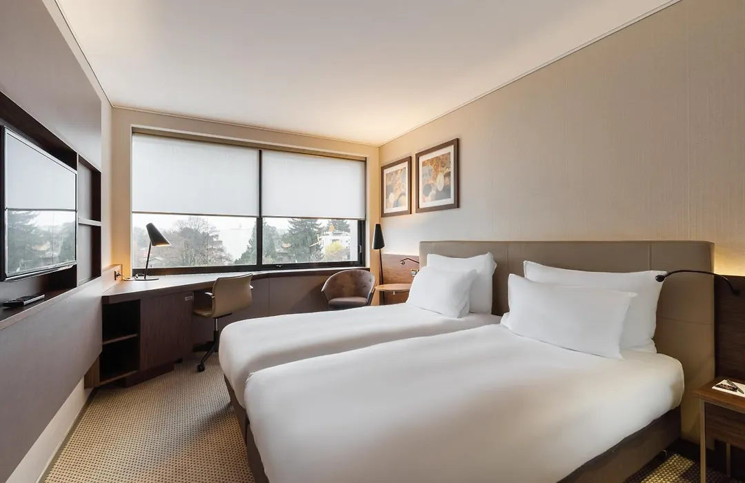 Crowne Plaza Geneva By Ihg-1
