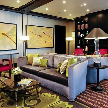 Hôtel Tiffany by Fassbind-2
