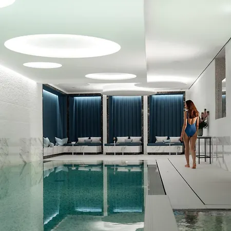 The Woodward - Auberge Collection-3